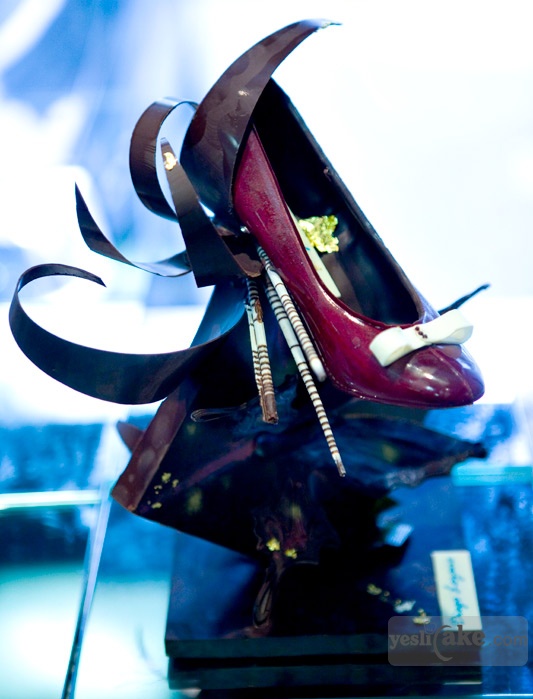 【主厨】巧克力高跟鞋的魔法甜点师，点我了解