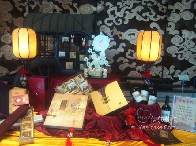 北京工大建国酒店中秋月饼销售所做的巧克力装饰！！！